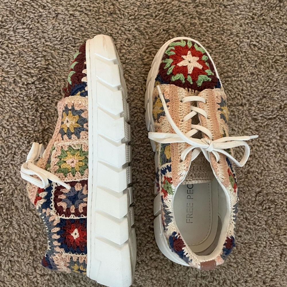 Free people sneakers